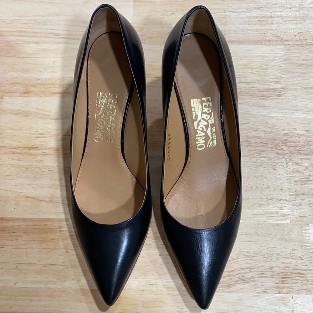 Salvatore Ferragamo black leather shoes